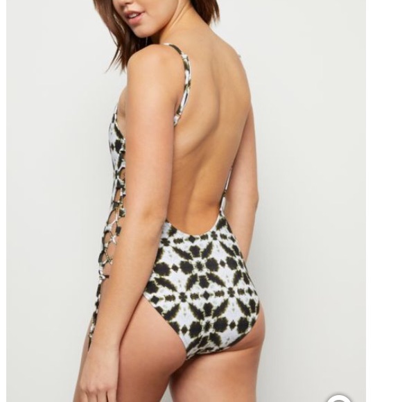 Rue21 Bathing Suit NWT - Picture 2 of 6